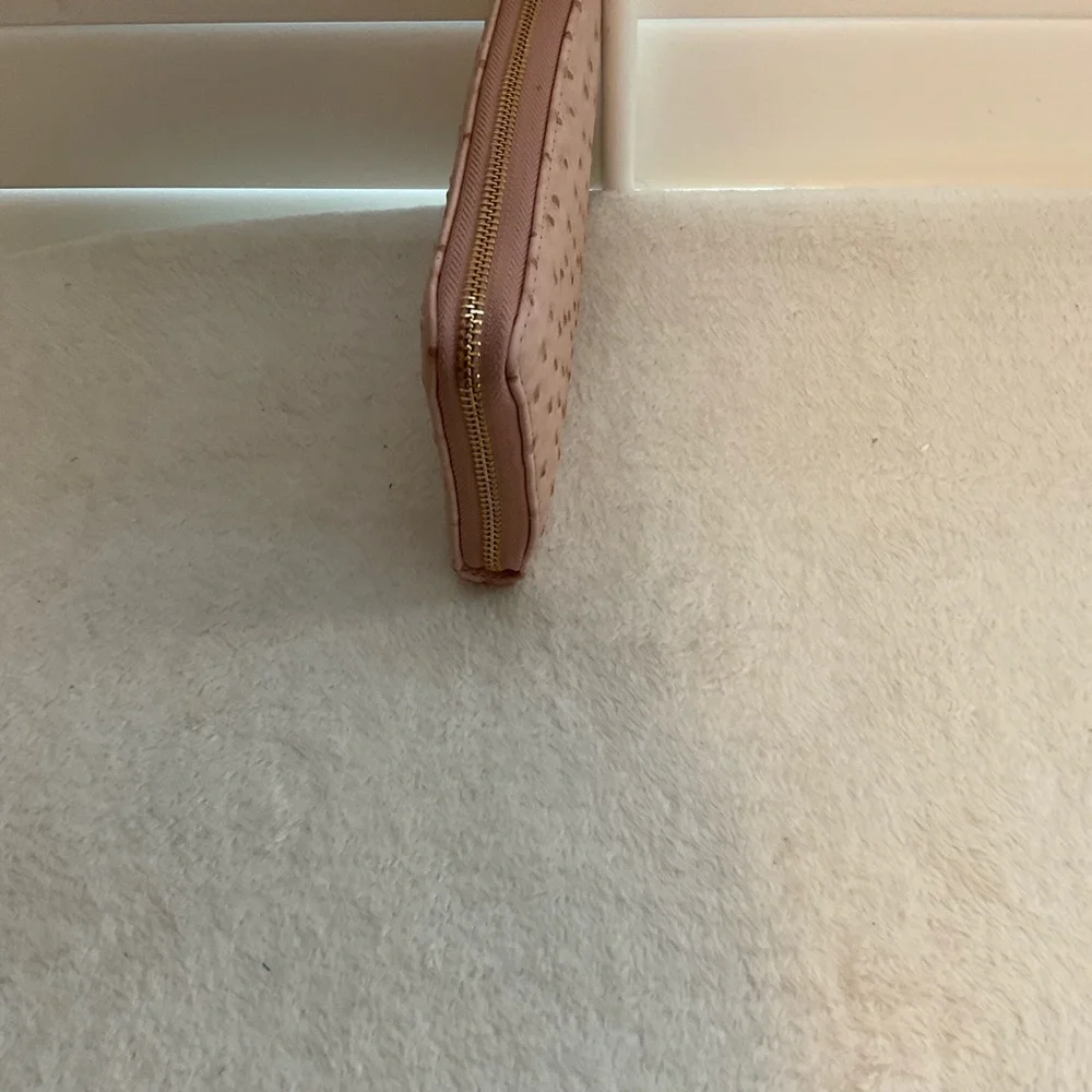 Textured Zip-Around Wallet in Blush